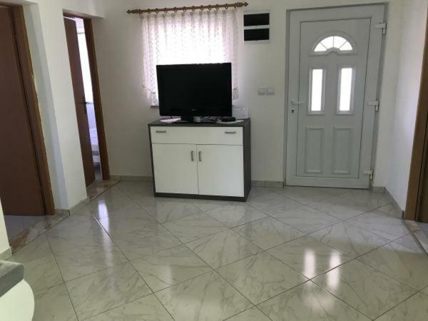 Apartmani Darija Vir Esterno foto