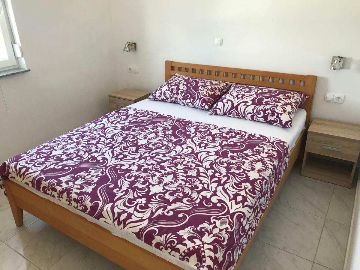 Apartmani Darija Vir Esterno foto